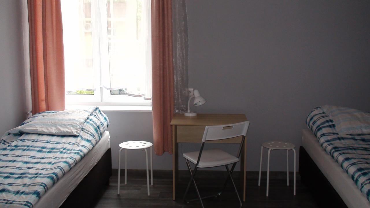 Hostel Kamienna Centrum Katowice Buitenkant foto